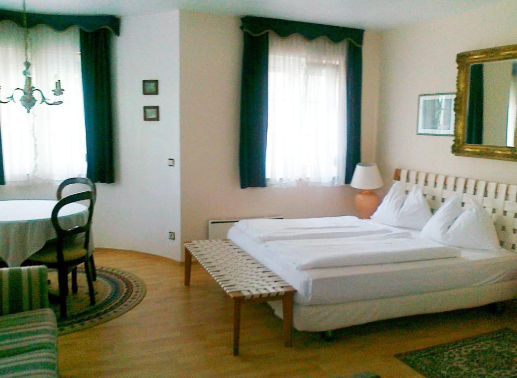 Gaestehaus Auerhahn 버클라브레크 외부 사진